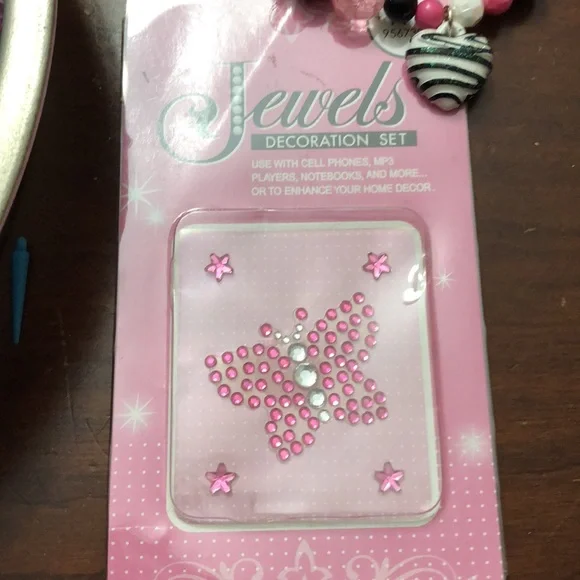 Kids bead soup 2 lbs plus extras huge bundle lot - Picture 5 of 13